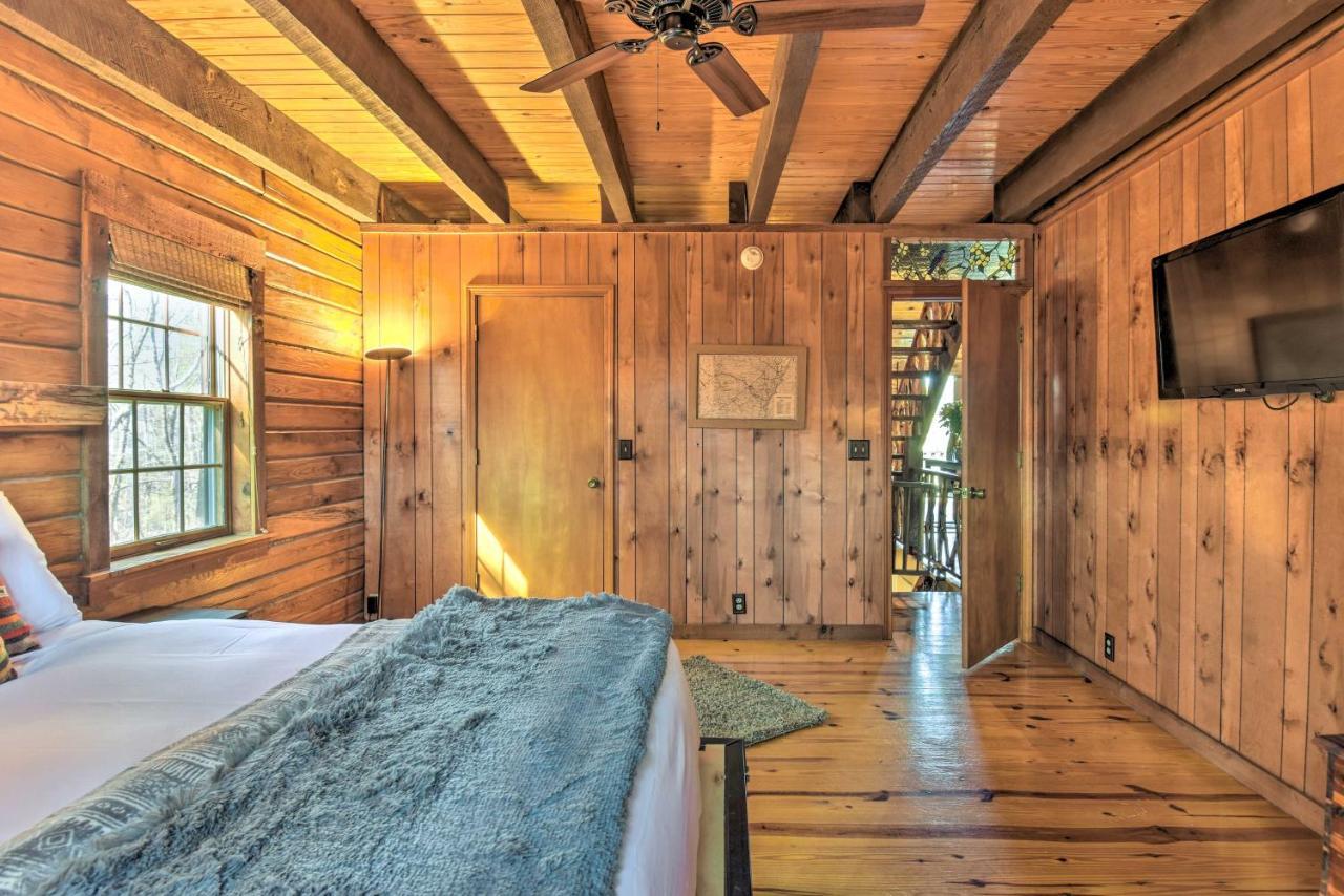 Luxury Pearcy Cabin With 5 Private Acres And Hot Tub! Eksteriør billede