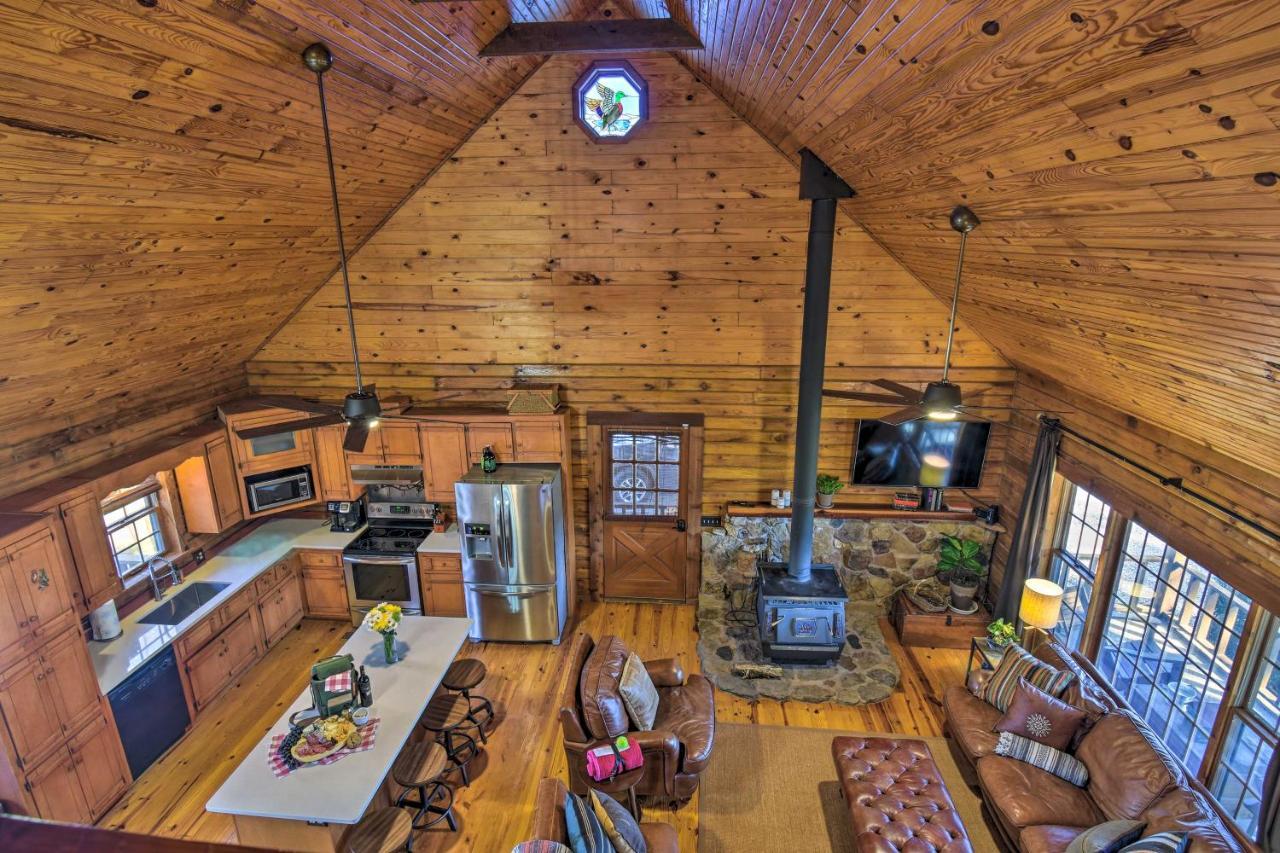 Luxury Pearcy Cabin With 5 Private Acres And Hot Tub! Eksteriør billede
