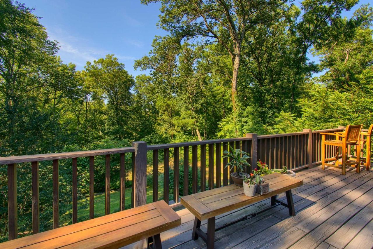 Luxury Pearcy Cabin With 5 Private Acres And Hot Tub! Eksteriør billede