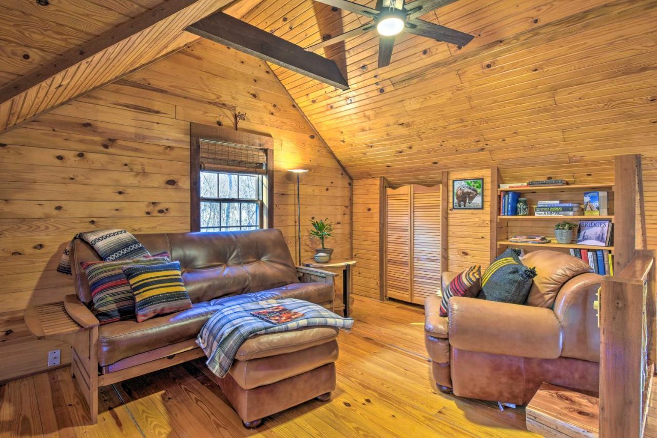 Luxury Pearcy Cabin With 5 Private Acres And Hot Tub! Eksteriør billede