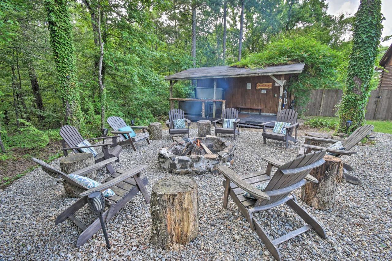 Luxury Pearcy Cabin With 5 Private Acres And Hot Tub! Eksteriør billede