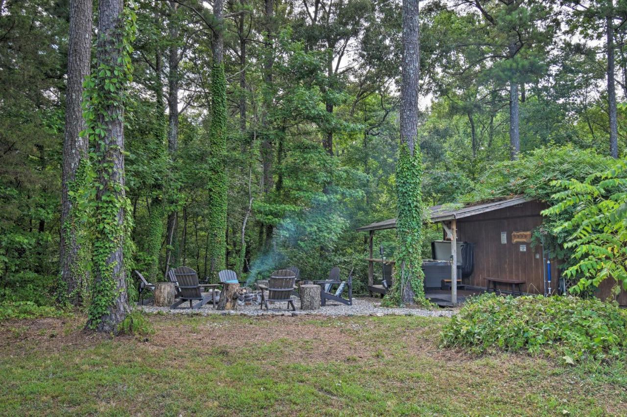 Luxury Pearcy Cabin With 5 Private Acres And Hot Tub! Eksteriør billede
